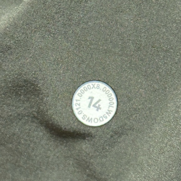 Lululemon keep moving high rise- full length - Picture 6 of 9